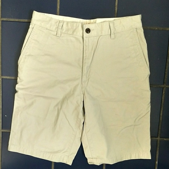 Dockers khaki shorts - Picture 1 of 3
